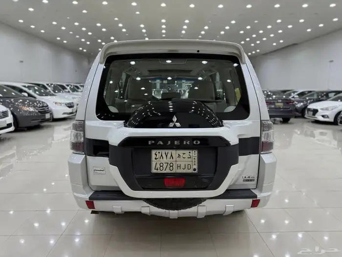 ميتسوبيشي باجيرو 2017 فل كامل مكينه 3800 9