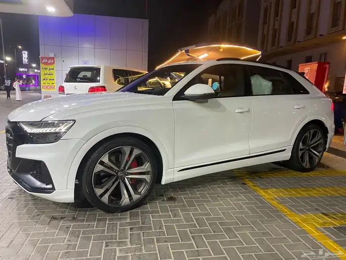 اودي Q8 2019 6