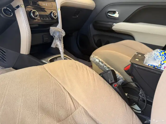 تيوتا راش المديل 2023 ( G ) سعودية عبداللطيف جميل وكالة 44