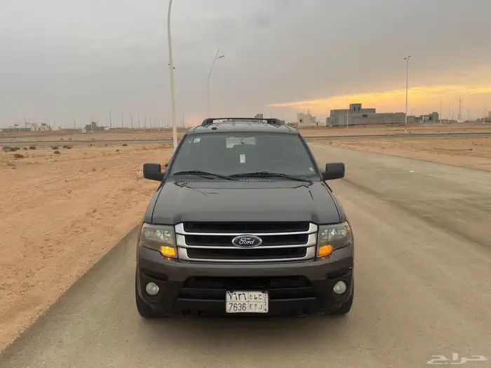 اكسبديشن 2016 دبل بحالة ممتازة 3