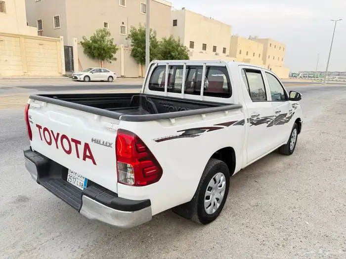 هايلوكس 2021 سعودي نظيف ديزل .. 5