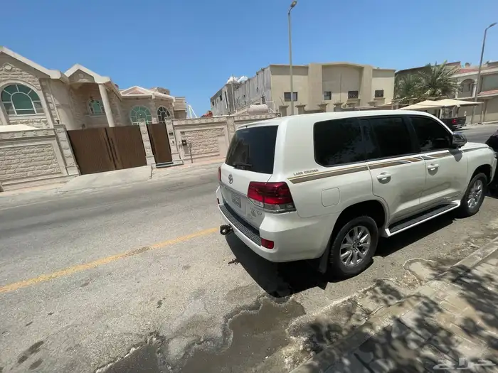 لاندكروزر VXR هدد 2021 5.7 4