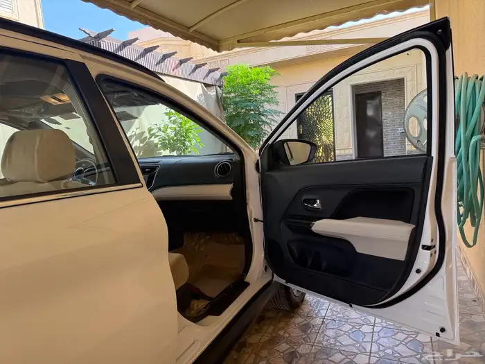 تيوتا راش المديل 2023 ( G ) سعودية عبداللطيف جميل وكالة 71