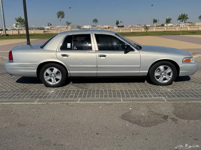 فورد فكتوريا 2012 فل كامل سعودي وارد توكيلات الجزيره 6