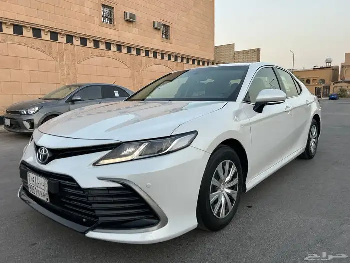 كامري LE 2022 ستاندر 5