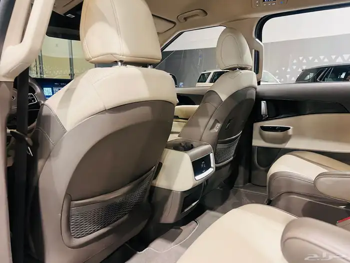 كيا كارنيفال 2021 فل(( بحالة ممتازة )) 7