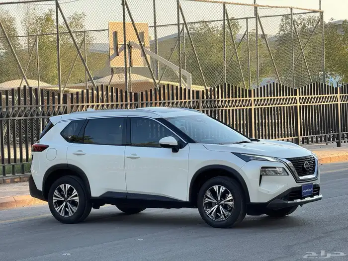 نيسان اكس تريل دبل فل سمارت 2023 6