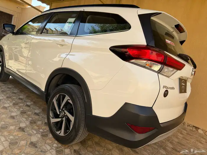 تيوتا راش المديل 2023 ( G ) سعودية عبداللطيف جميل وكالة 12