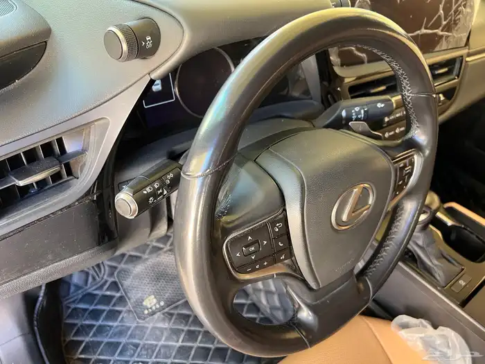 لكزس حجم 250 ES المديل 2023 سعودية عبداللطيف جميل AA. 30