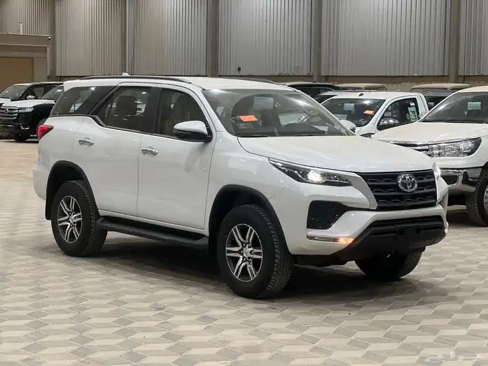 تويوتا فورتشنر GX2 2025 2