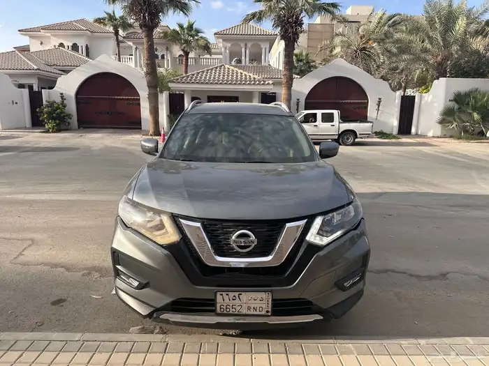 اكس تريل 2020 للبيع 2