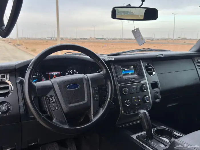 اكسبديشن 2016 دبل بحالة ممتازة 23