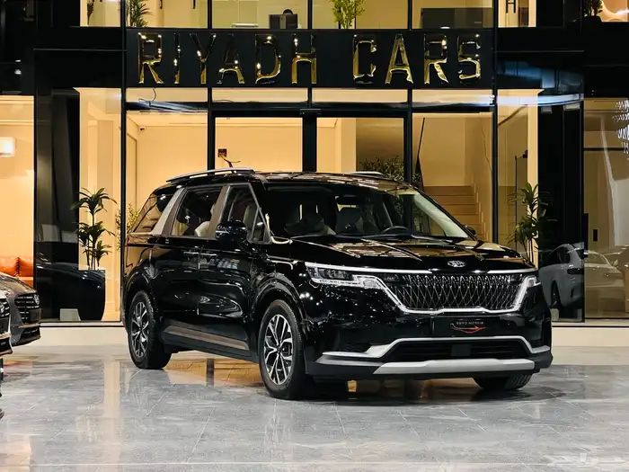 كيا كارنيفال 2021 فل(( بحالة ممتازة )) 0