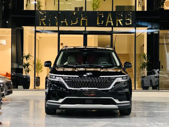 كيا كارنيفال 2021 فل(( بحالة ممتازة )) 1