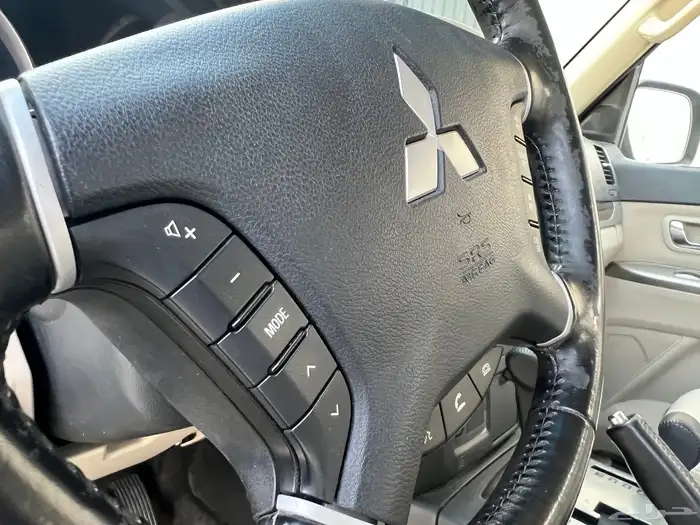 باجيرو 2016 26