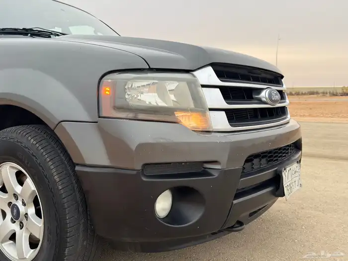 اكسبديشن 2016 دبل بحالة ممتازة 7