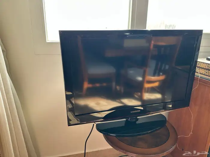 مكتسة بيسل للسجاد والارضيات للبيع بكل ملحقاتها 3