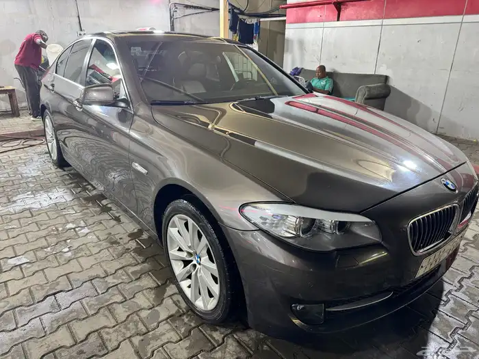 بي ام دبليو الفئة الخامسة 530i 2013 BMW 1