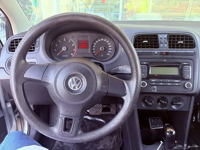 فولكس بولو وكاله حاله ممتازه 6