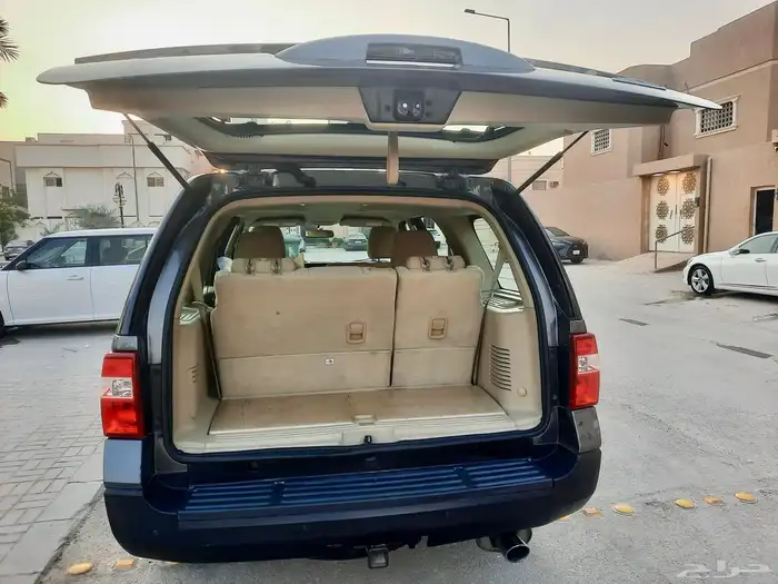 فورد اكسبيديشن 2016 قصير بدون دبل 10