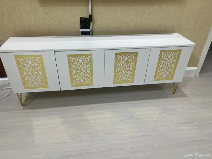 طاوله ومكتبه شاشه طقم 1