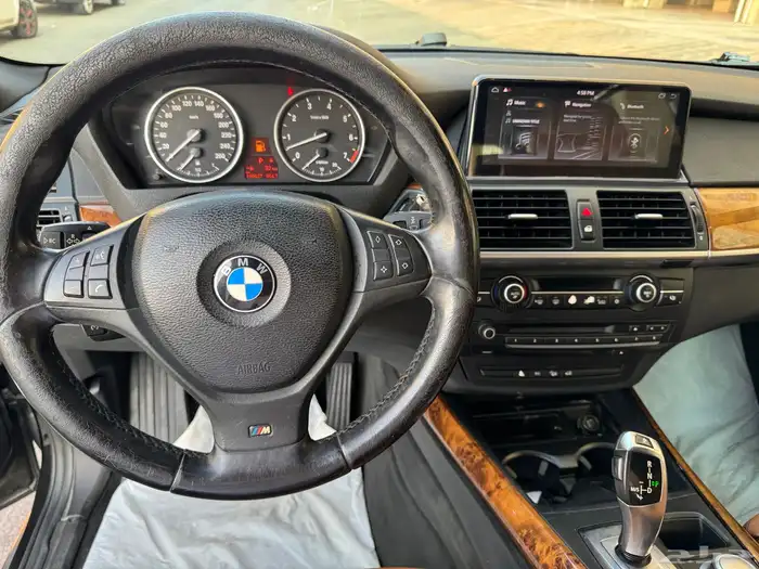 للبيع بي ام دبليو X5 ممشى قليل موديل 2009 14