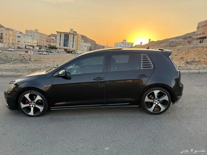 قولف فلكس واجن GTi 2014 1