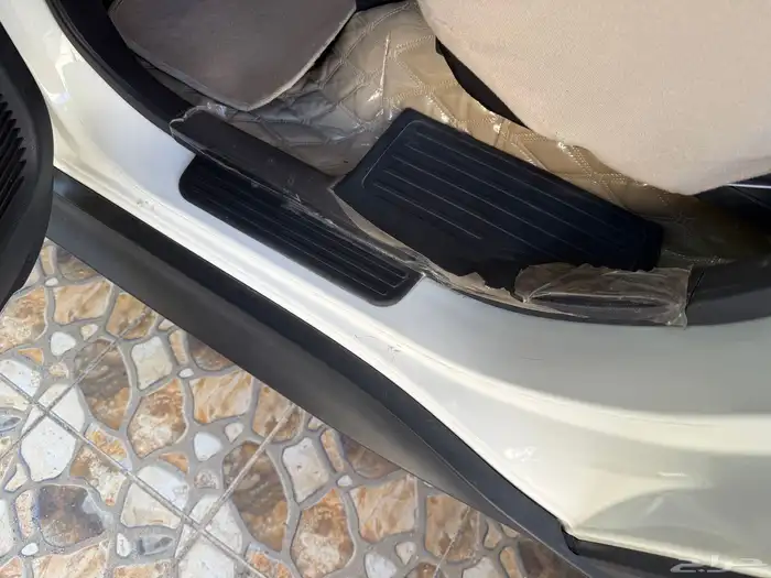 تيوتا راش المديل 2023 ( G ) سعودية عبداللطيف جميل وكالة 60