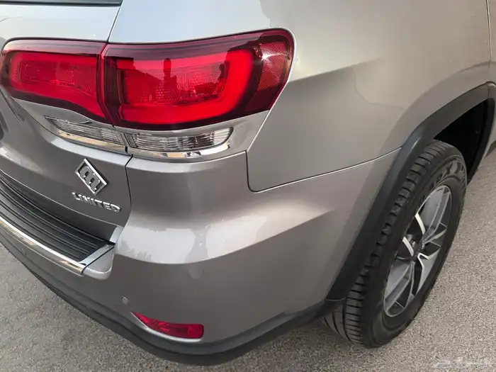 جيب شيروكي لميتدا 2021 12