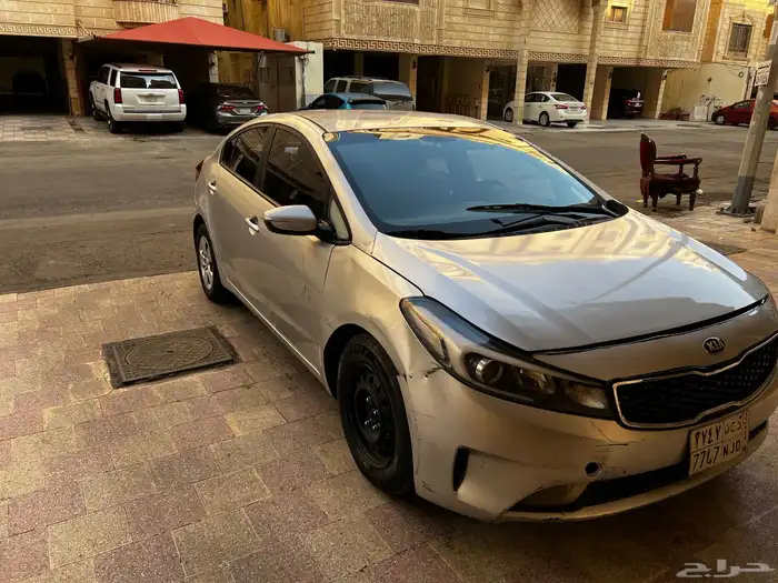 كيا سيراتو 2018 4