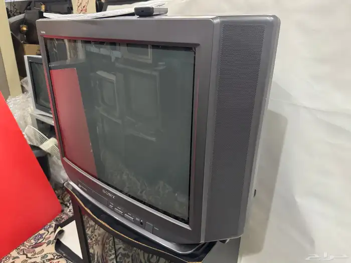 تلفزيون سوني قديم 3