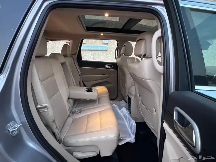 جيب شيروكي لميتدا 2021 21