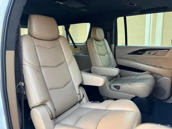 كاديلاك اسكاليد طويل موديل 2019 بلاتينيوم تشيكات وكاله 35