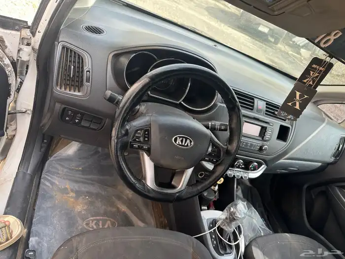 كيا ريو فل كامل 2013 4