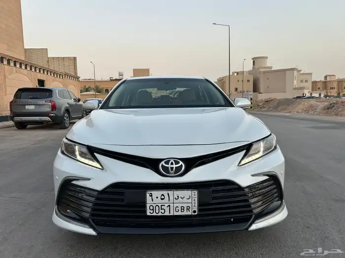 كامري LE 2022 ستاندر 1