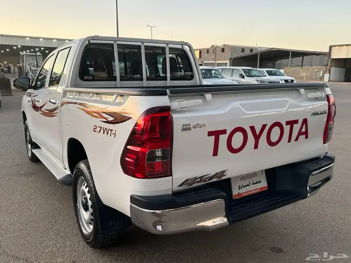 هايلوكس 2022 بنزين تماتيك خليجي 12