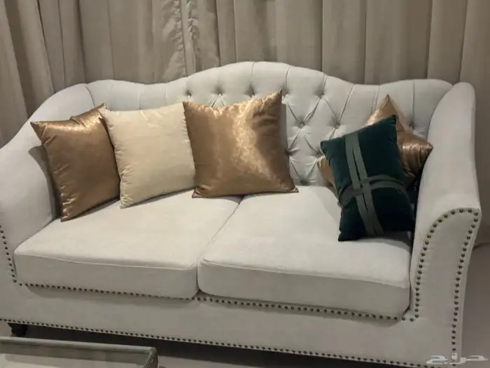 اثاث للبيع كنب سرير طاولة تلفزيون فرن 0