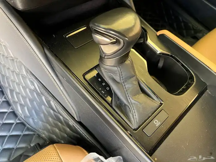 لكزس حجم 250 ES المديل 2023 سعودية عبداللطيف جميل AA. 34