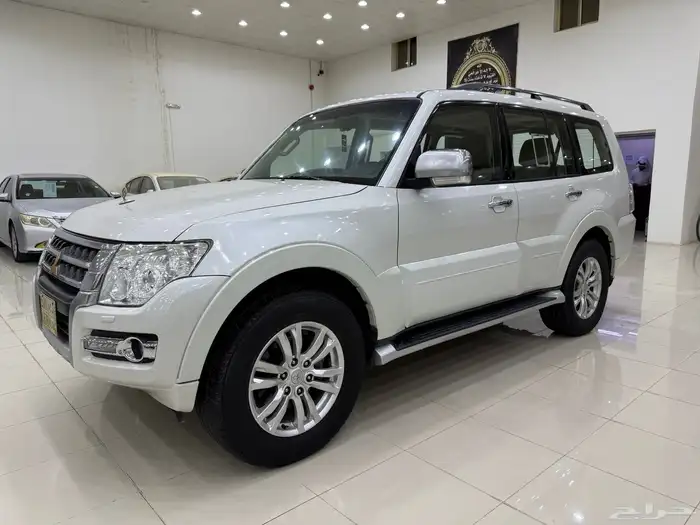 ميتسوبيشي باجيرو 2017 فل كامل مكينه 3800 0