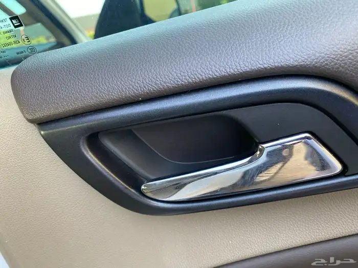 تاهو 2016 ابيض ls دبل نظيف ممشى 254الف كل شي ع الشرط 24