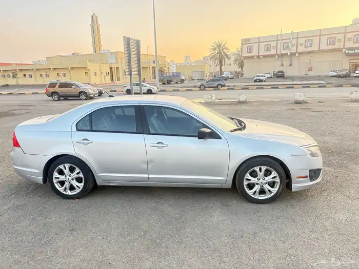 فيوجين فورد 2012 2