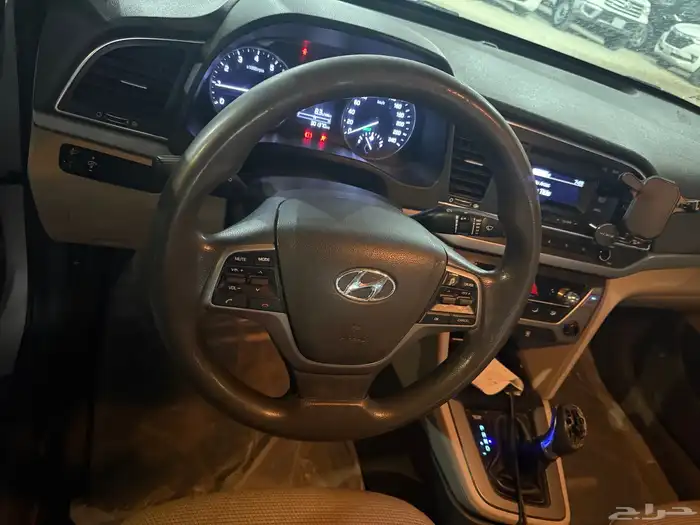 هونداي النترا 2016 مكينه 2000cc 9