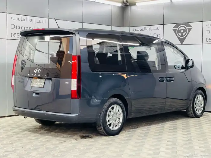 هيونداي ستاريا 2024 ( بنزين ) 5
