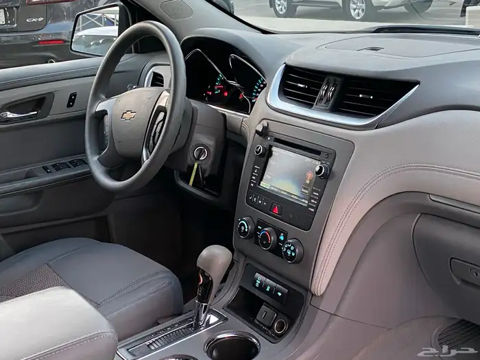 شيفروليه ترافيرس 24