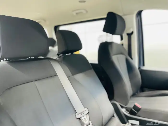 هيونداي ستاريا 2024 ( بنزين ) 13