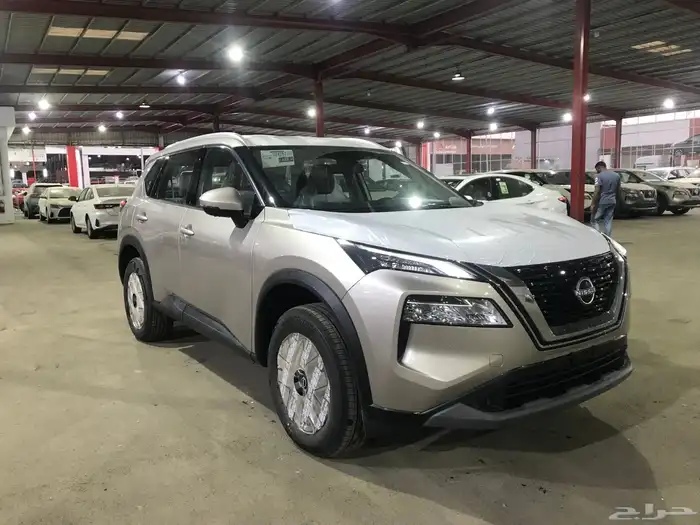 نيسان اكس تريل 7 مقاعد دبل وبدون دبل 2026 ومتاح 5 مقاعد 13