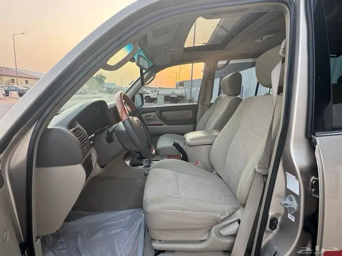 تايوتا لاند كروزر 2004 فل كامل 12