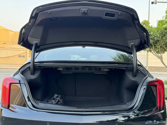 كاديلاك CT5 موديل 2023 اعلى فئة مخزن ممشى 6 الف تحت الضمان 58