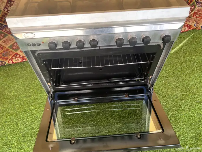 فرن قليم غاز ايطالي نضيف ع الشرط 6