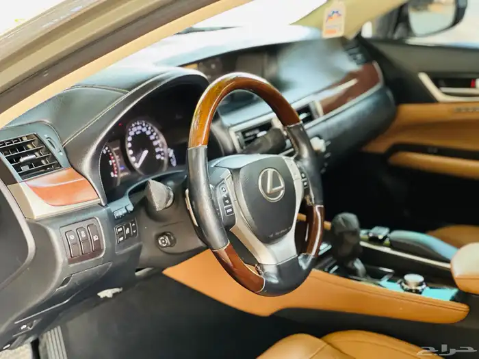 لكزس GS 350 فل كامل DD نظيفة جدا  2015 منوه المستخدم 15
